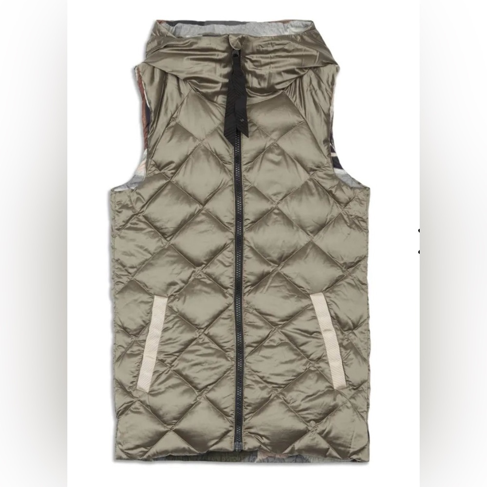 Reversible LuLuLemon Down vest sz4